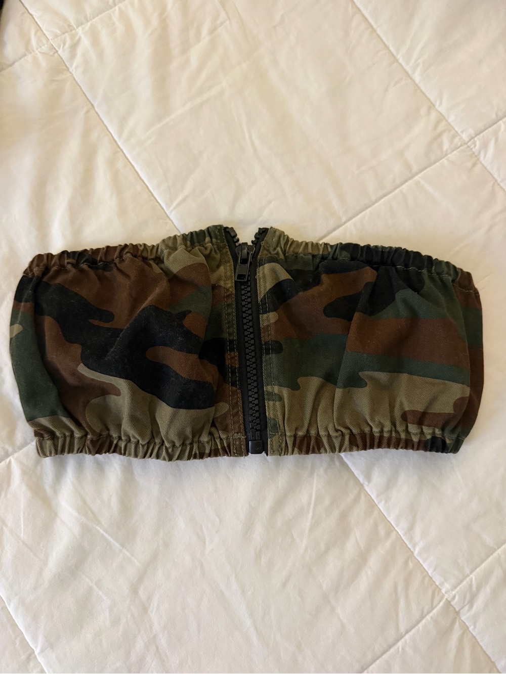 Women’s camo bandeau